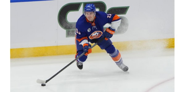 En åtteårig langsiktig avtale for Barzal
